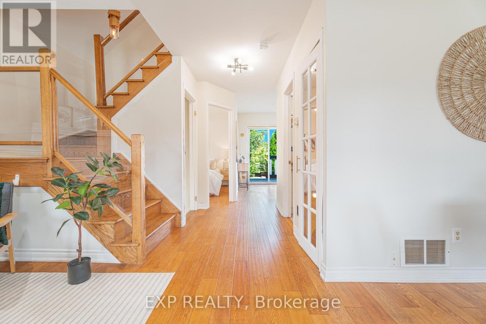 97 PARK ROAD S - 7