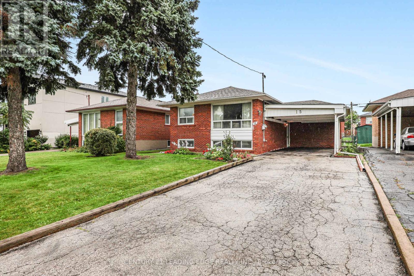 15 WETHERBY DRIVE - 4