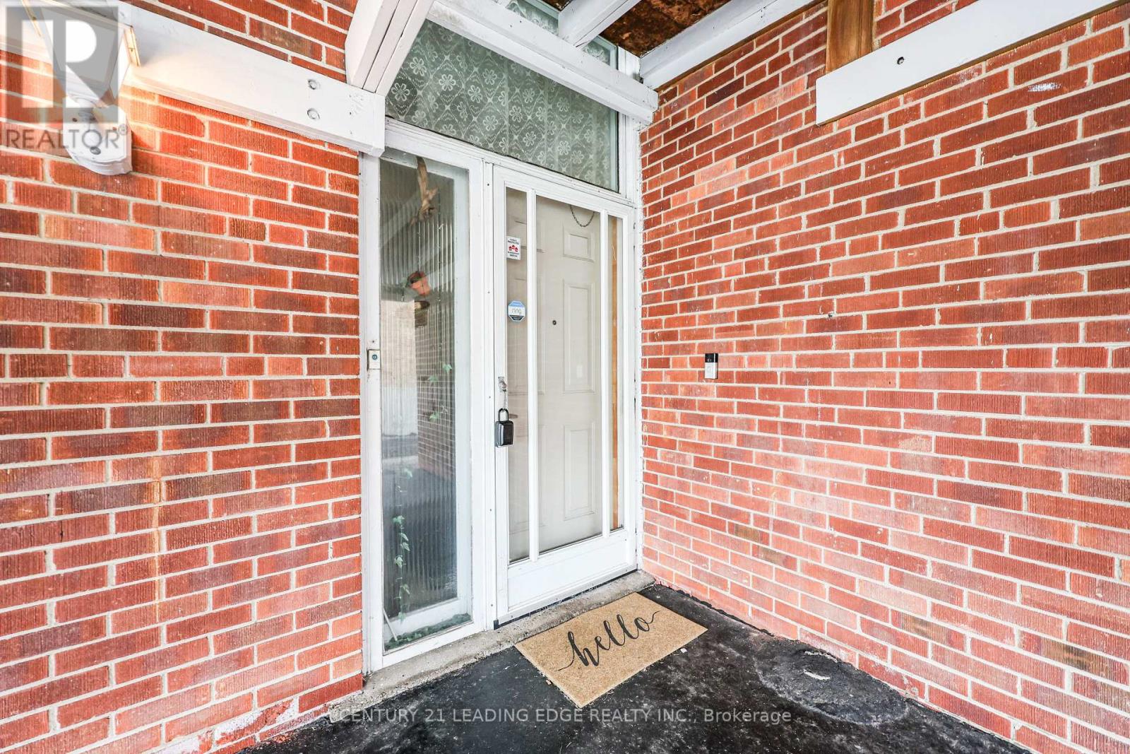 15 WETHERBY DRIVE - 7