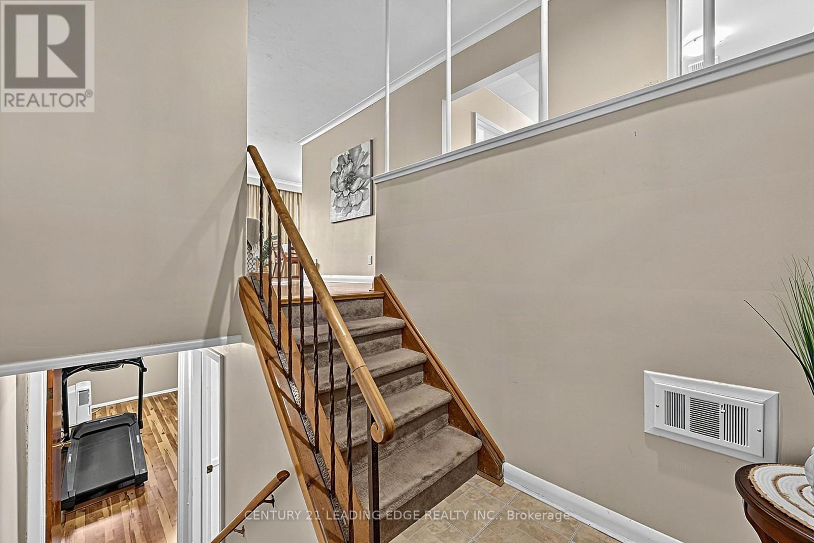15 WETHERBY DRIVE - 9