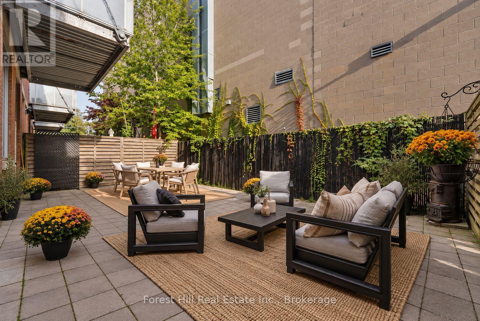 #119 201 CARLAW AVENUE - 22