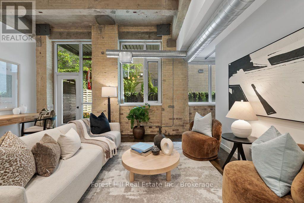 #119 201 CARLAW AVENUE - 3
