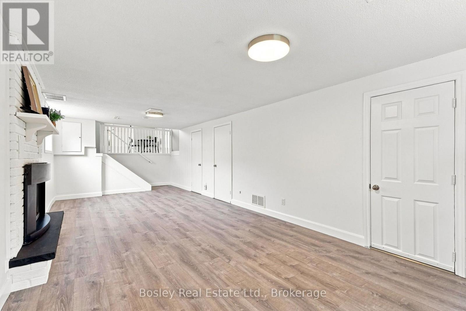 4 GRIFFIN ROAD - Image 24