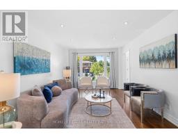 Family room - 304 Firglen Ridge, Vaughan, ON L4L1N7 Photo 6