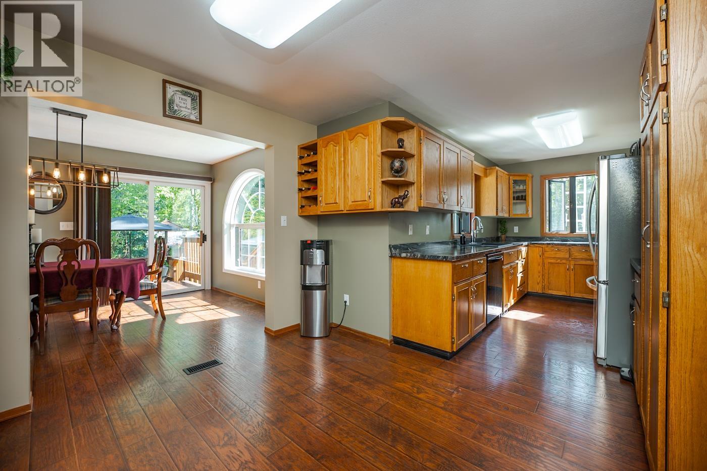 11590 WOODLAND ROAD - 10