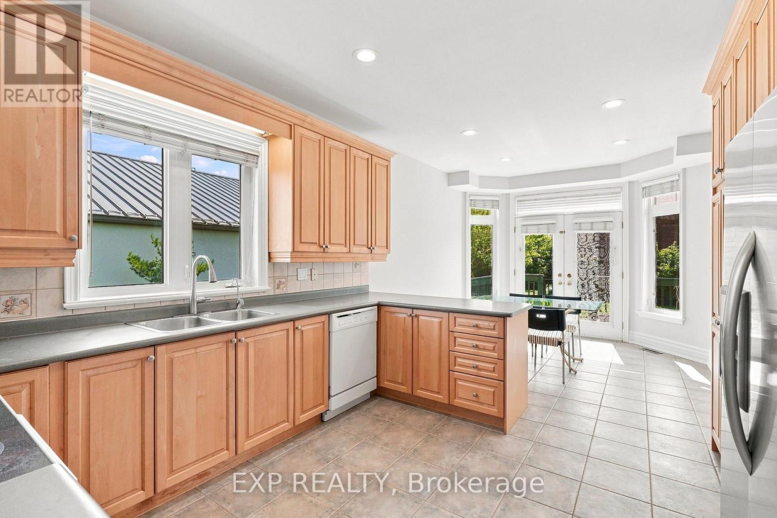 33 VALLEYFORD AVENUE - 2