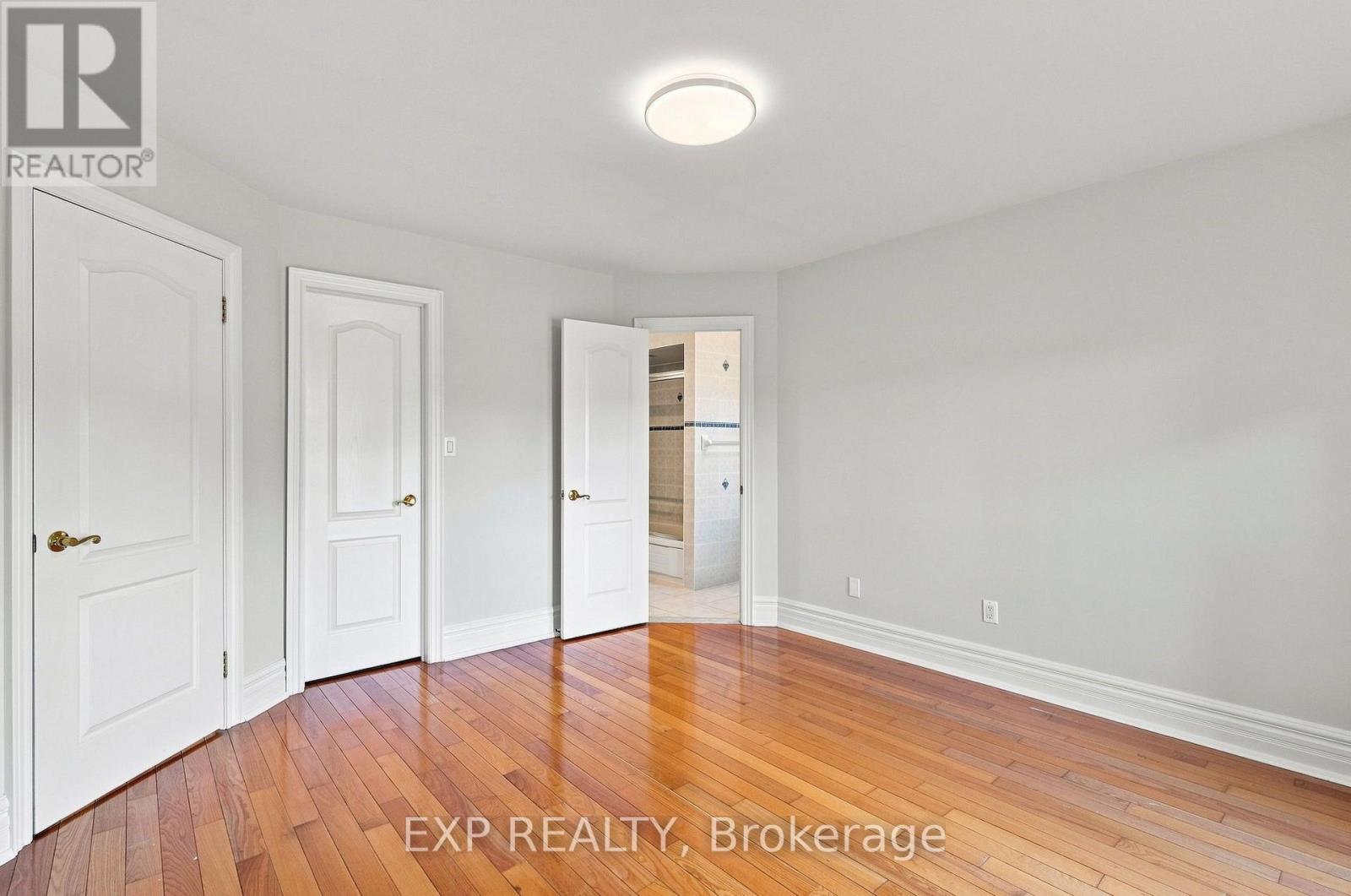 33 VALLEYFORD AVENUE - 24