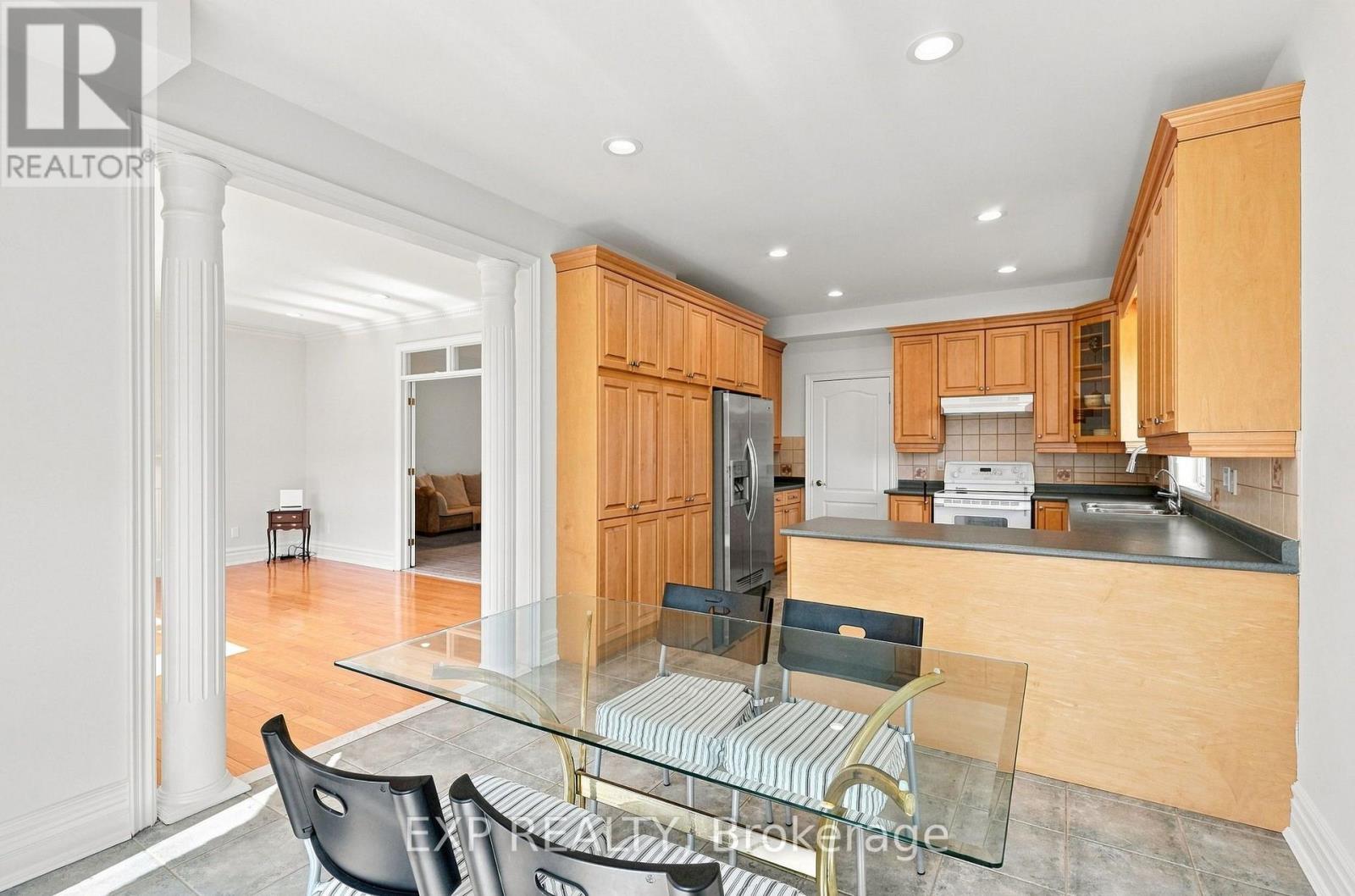 33 VALLEYFORD AVENUE - 3