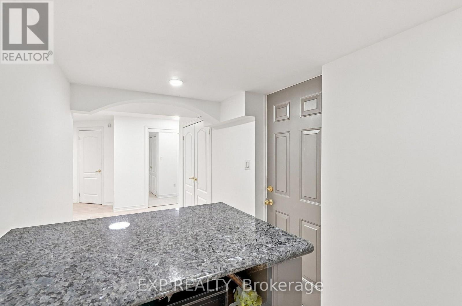 33 VALLEYFORD AVENUE - 34