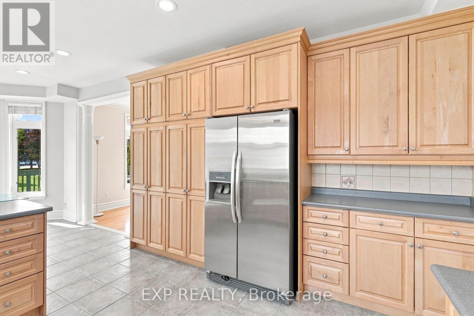 33 VALLEYFORD AVENUE - 5