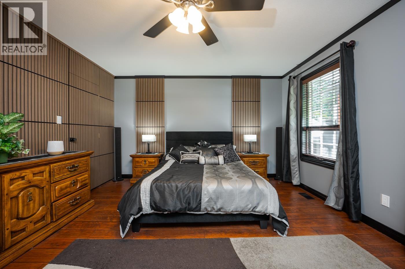 11590 WOODLAND ROAD - 16