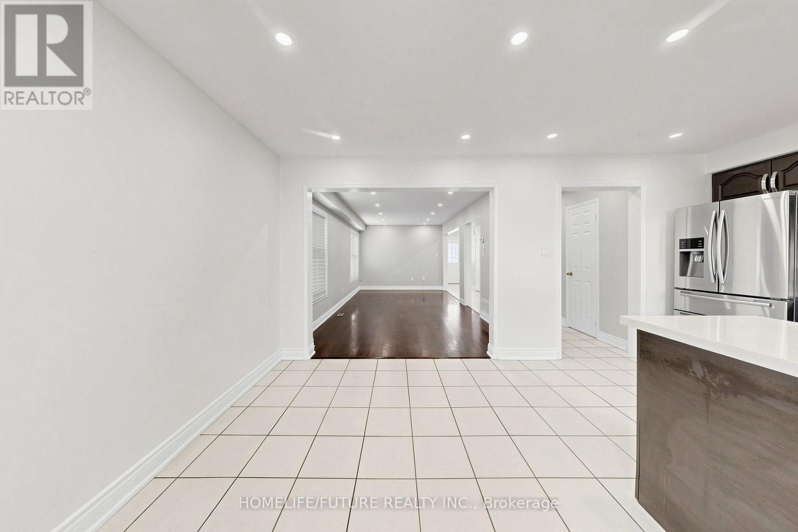 18 HOLLOWAY ROAD - 12