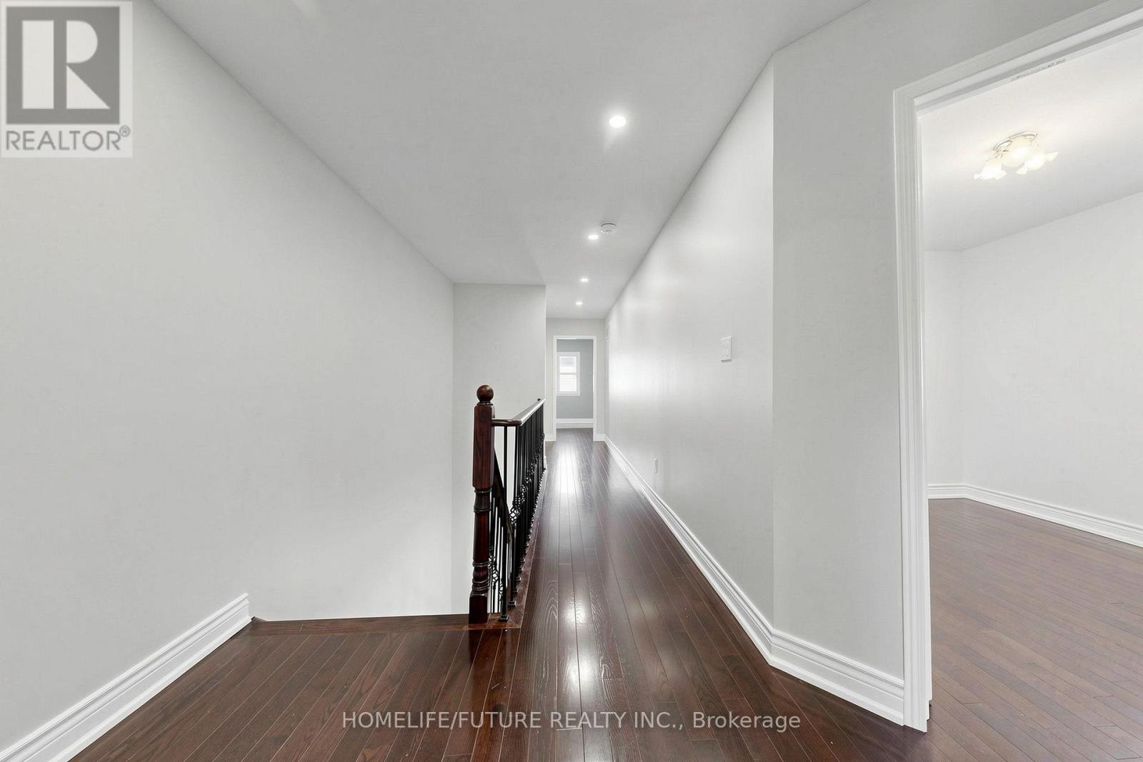 18 HOLLOWAY ROAD - 18
