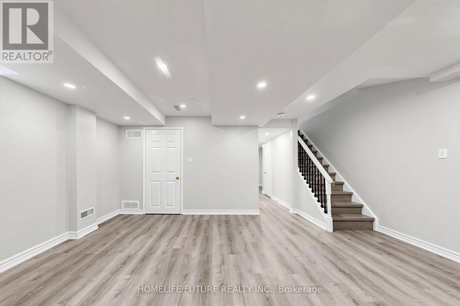 18 HOLLOWAY ROAD - Image 36