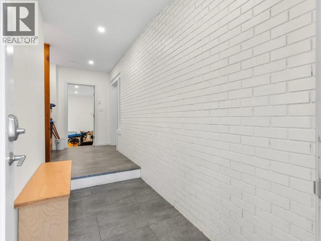 136 ALSEK ROAD, Whitehorse — photo 4