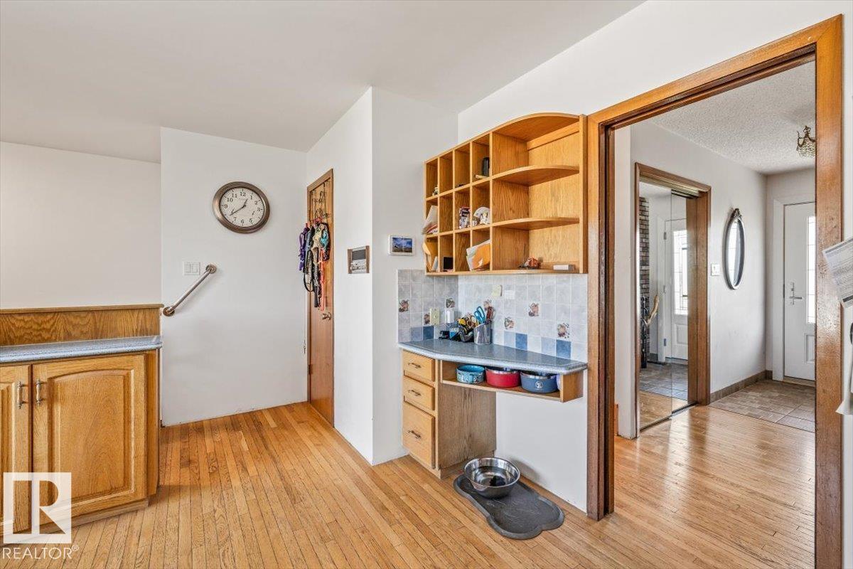 11440 104 ST NW - Image 17