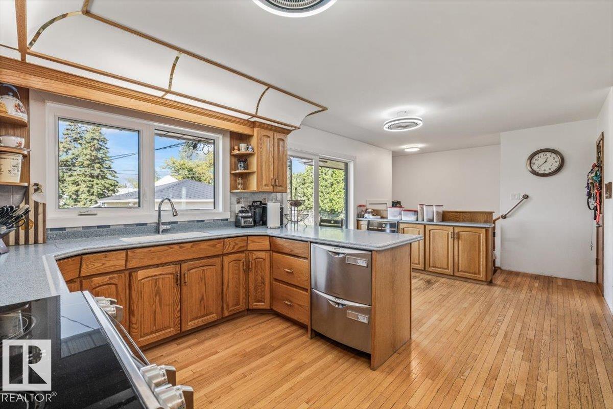 11440 104 ST NW - 13