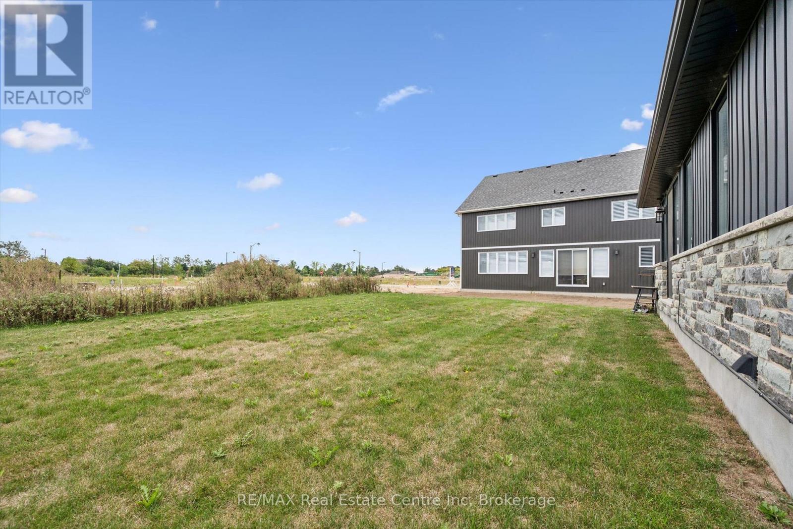 144 Haylock Avenue — photo 28