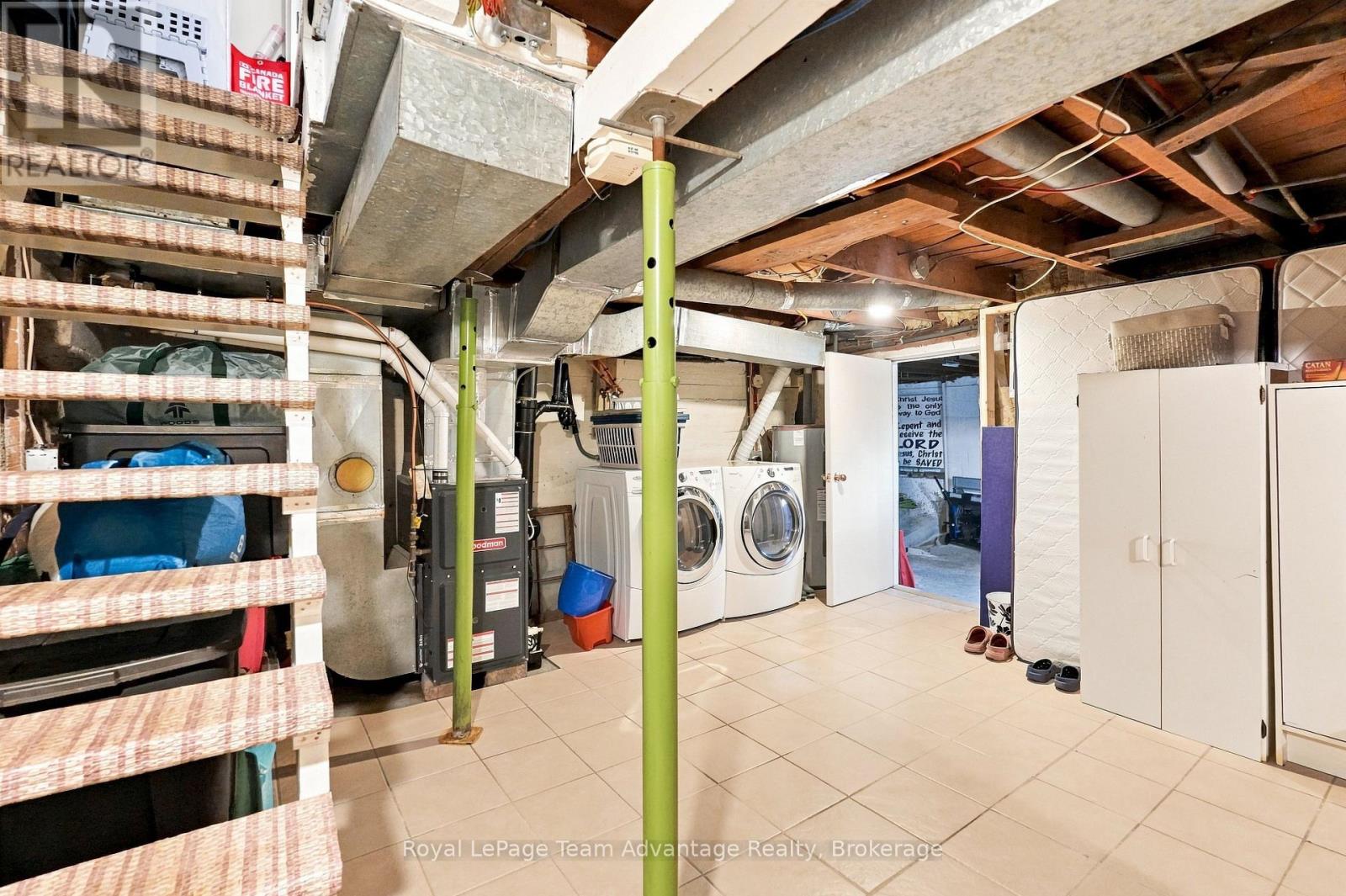 65 ISABELLA STREET - 14
