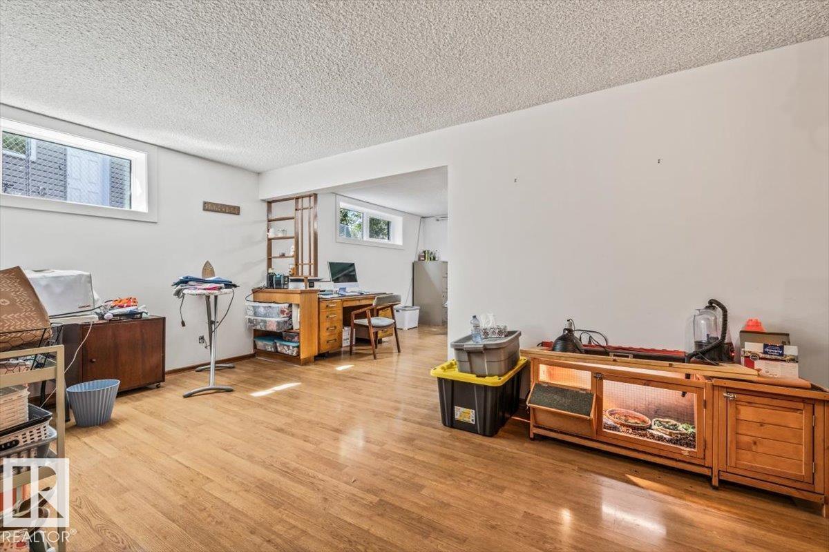 11440 104 ST NW - Image 41