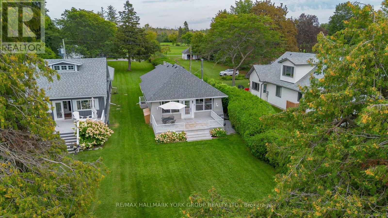 913 LAKE DRIVE N - 43