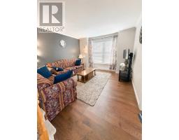 114 Ricketts Road thumbnail 5