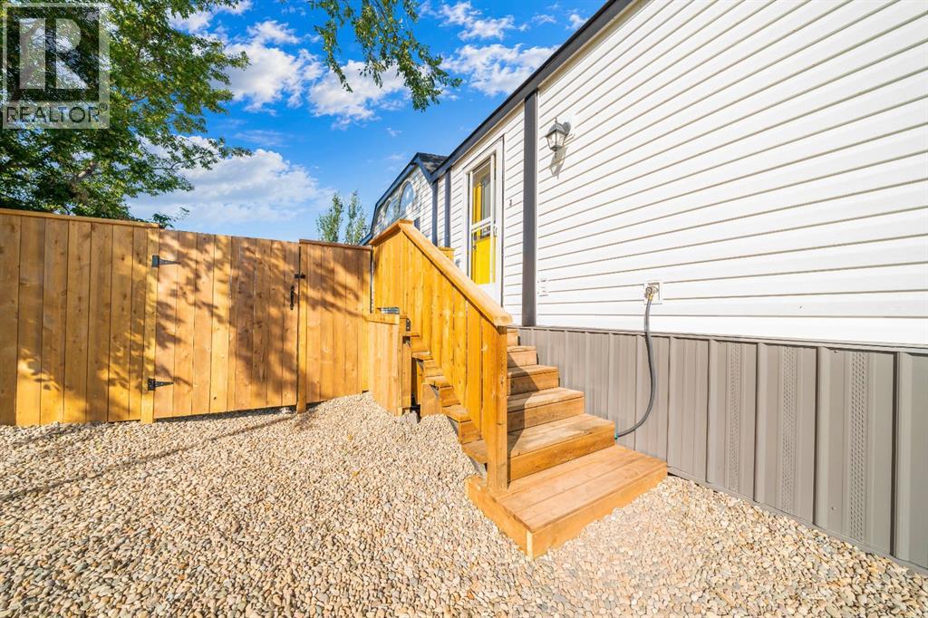 140 Birch Street - Image 4