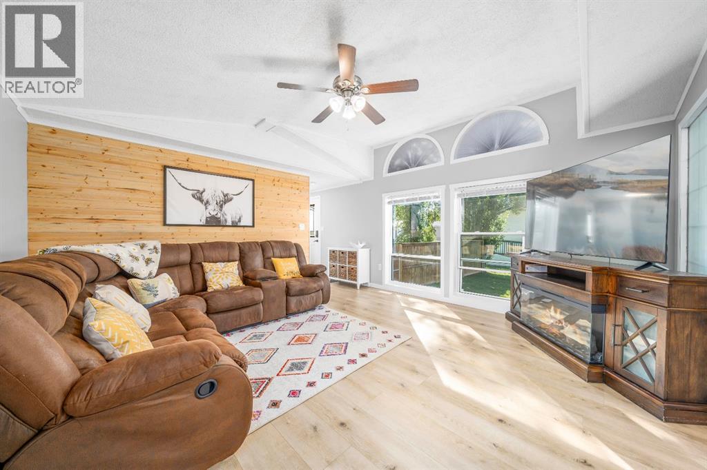 140 Birch Street - Image 6