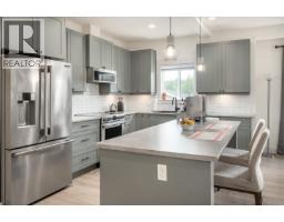 Kitchen - 10 420 Cook St, Ladysmith, BC V9G1A8 Photo 8