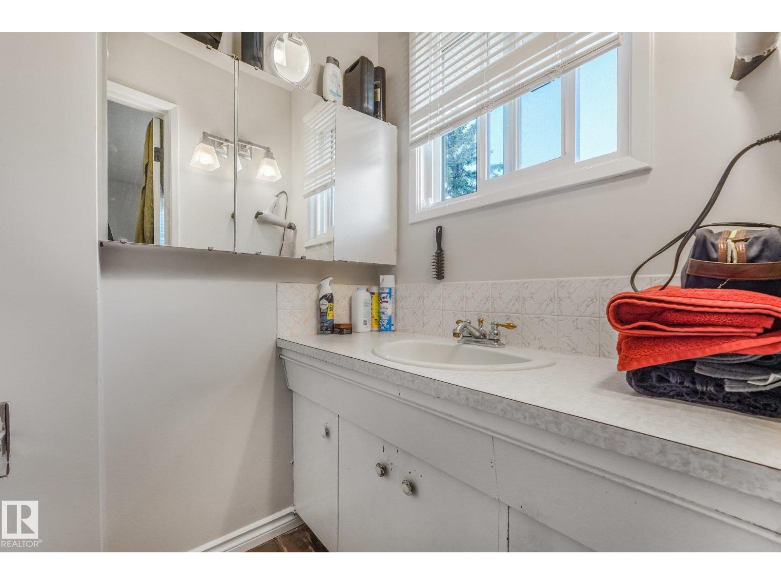 9532 138 AV NW - Image 18