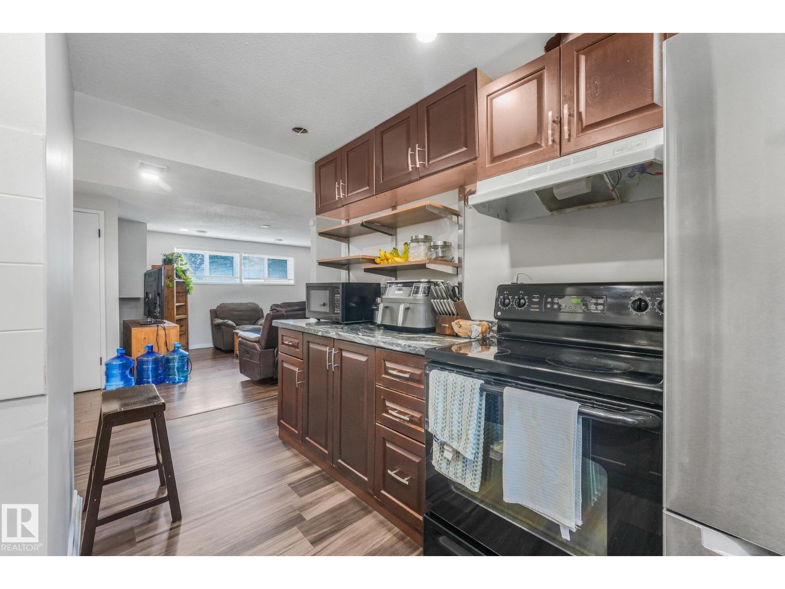 9532 138 AV NW - Image 31