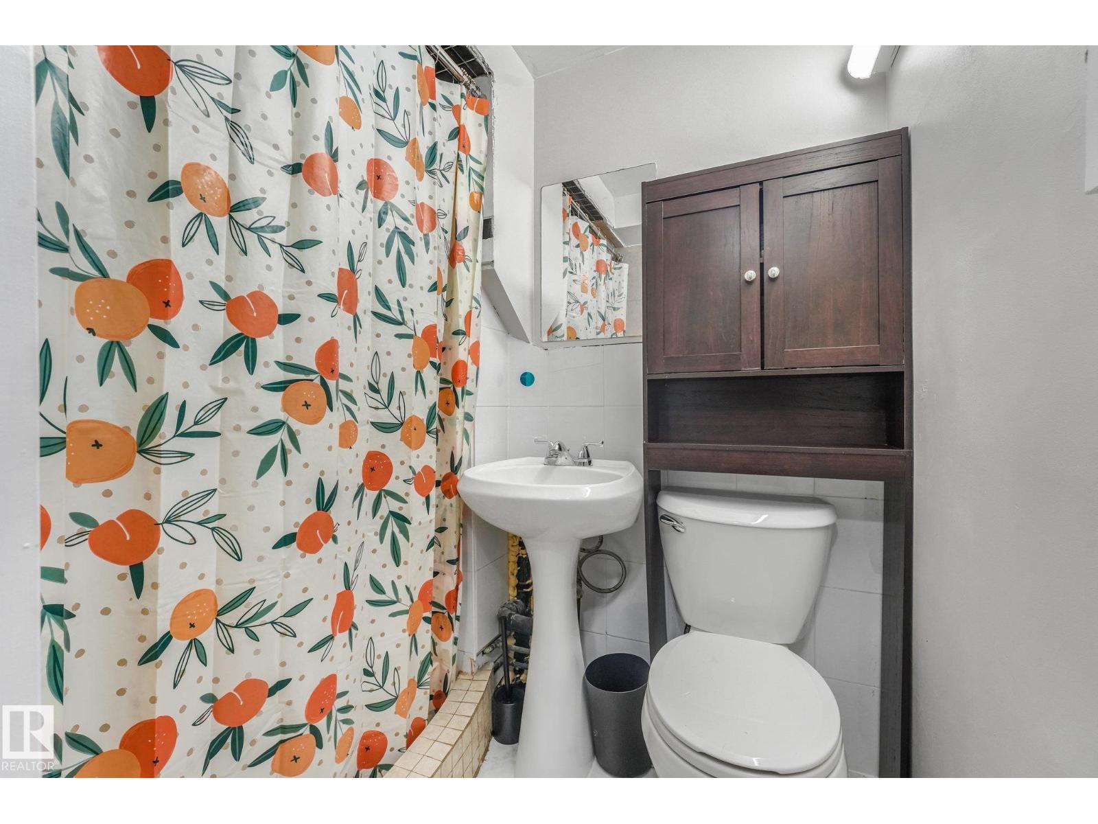 9532 138 AV NW - Image 32