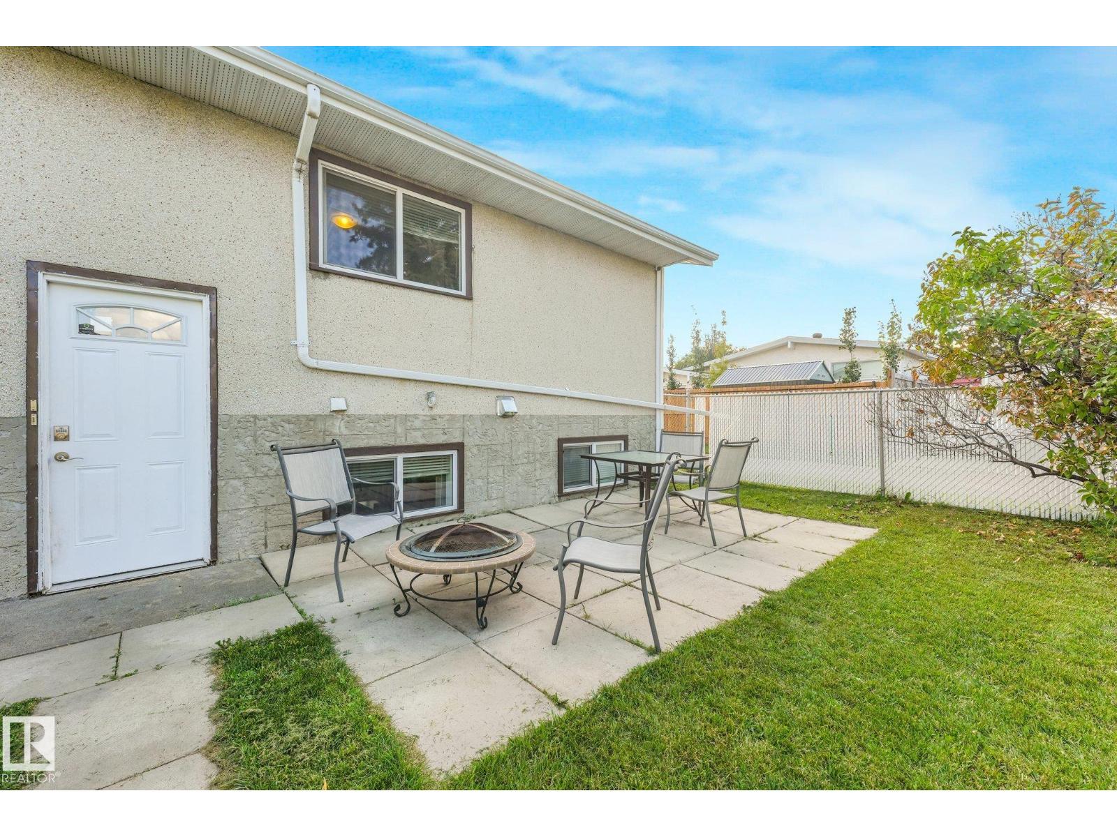 9532 138 AV NW - 48