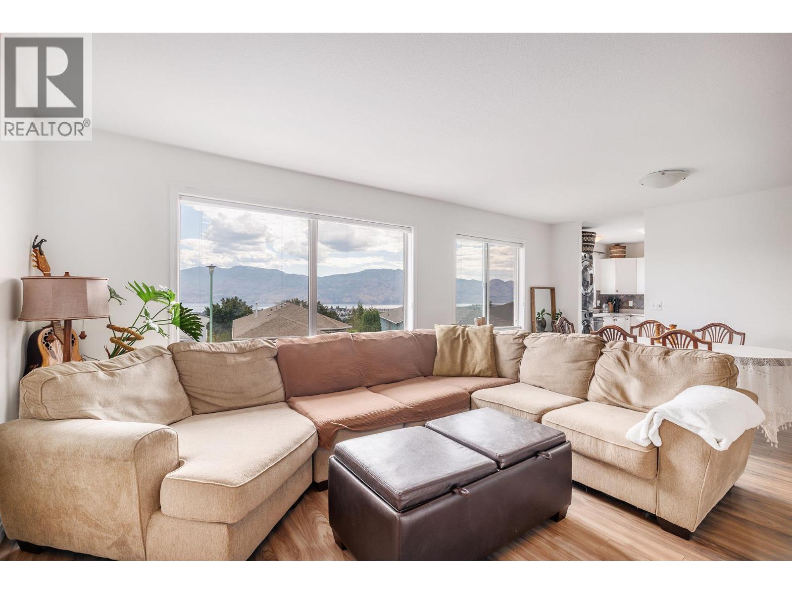 328 2440 Old Okanagan Highway, West Kelowna