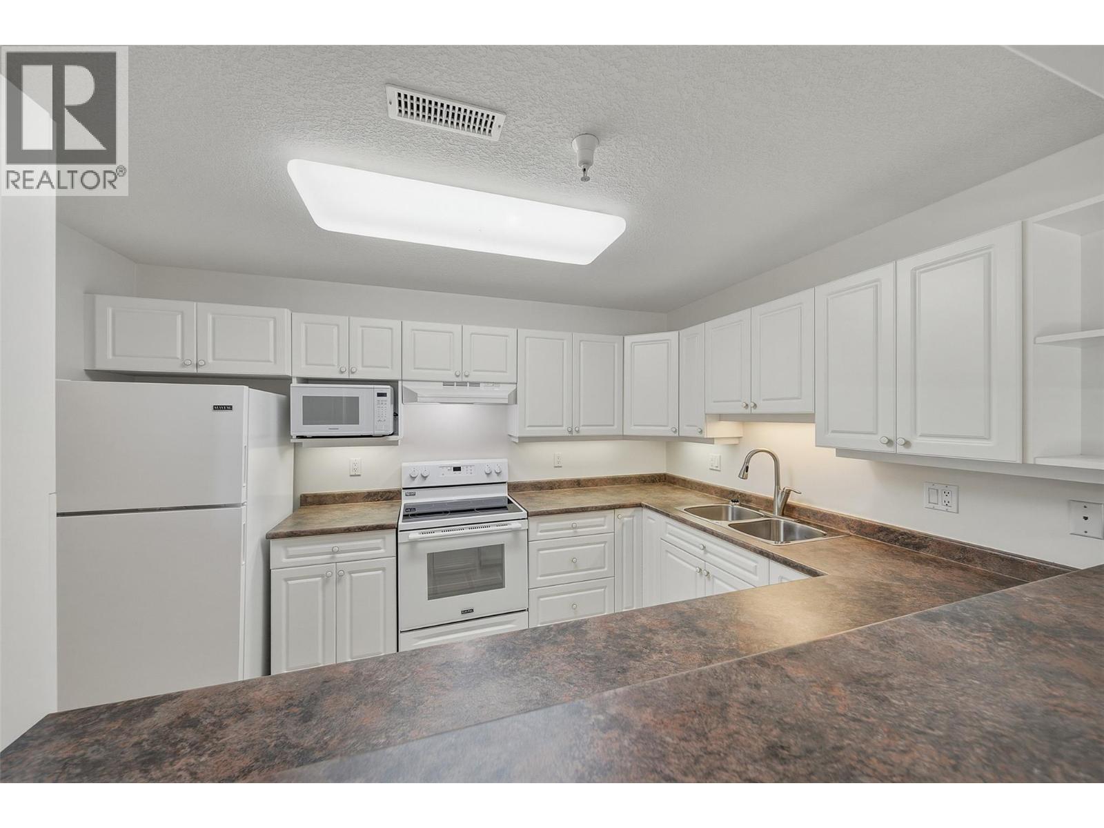 2169 FLAMINGO Road Unit# 104, Kamloops