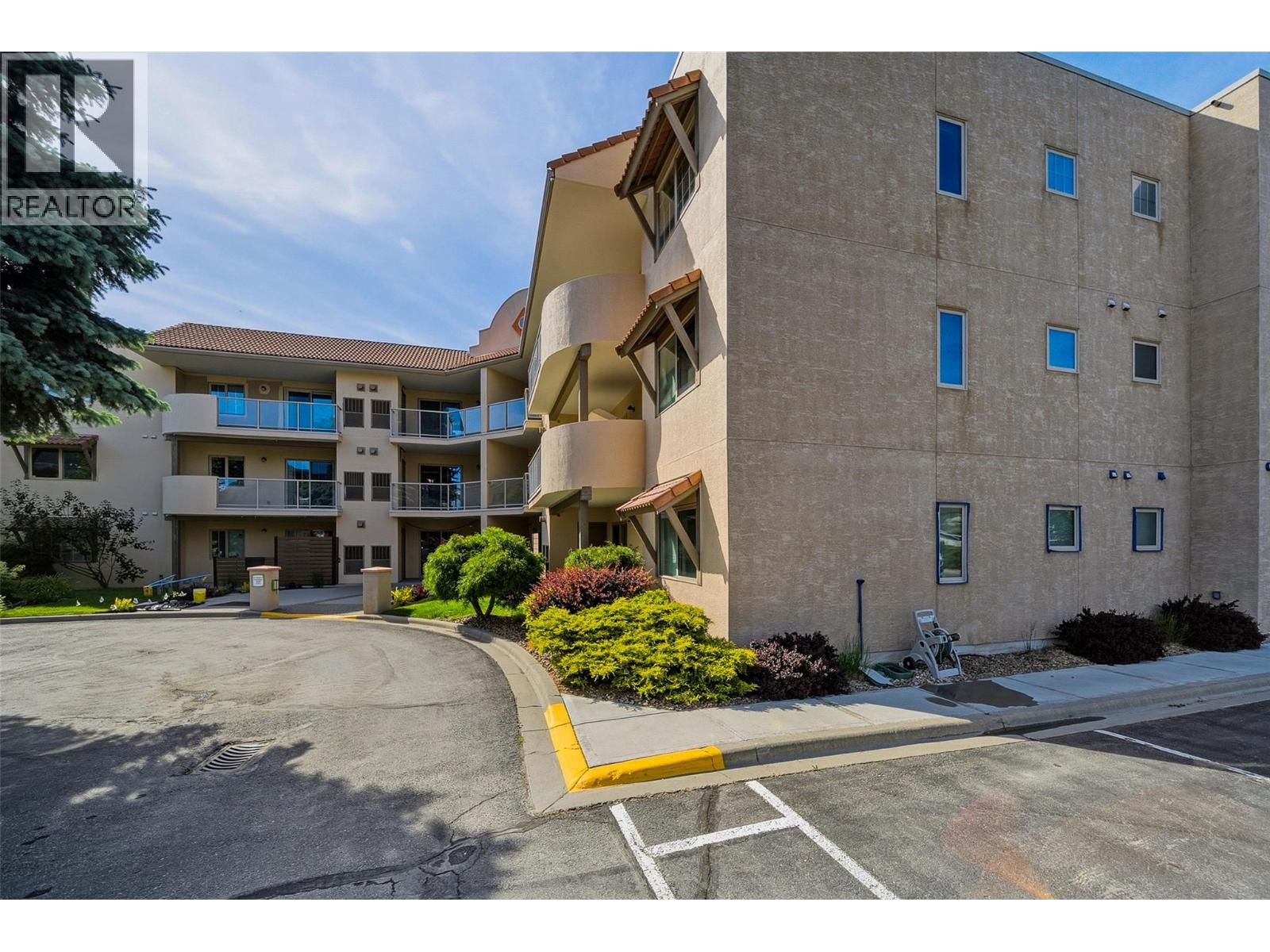 #104, 2169 FLAMINGO Road, Kamloops