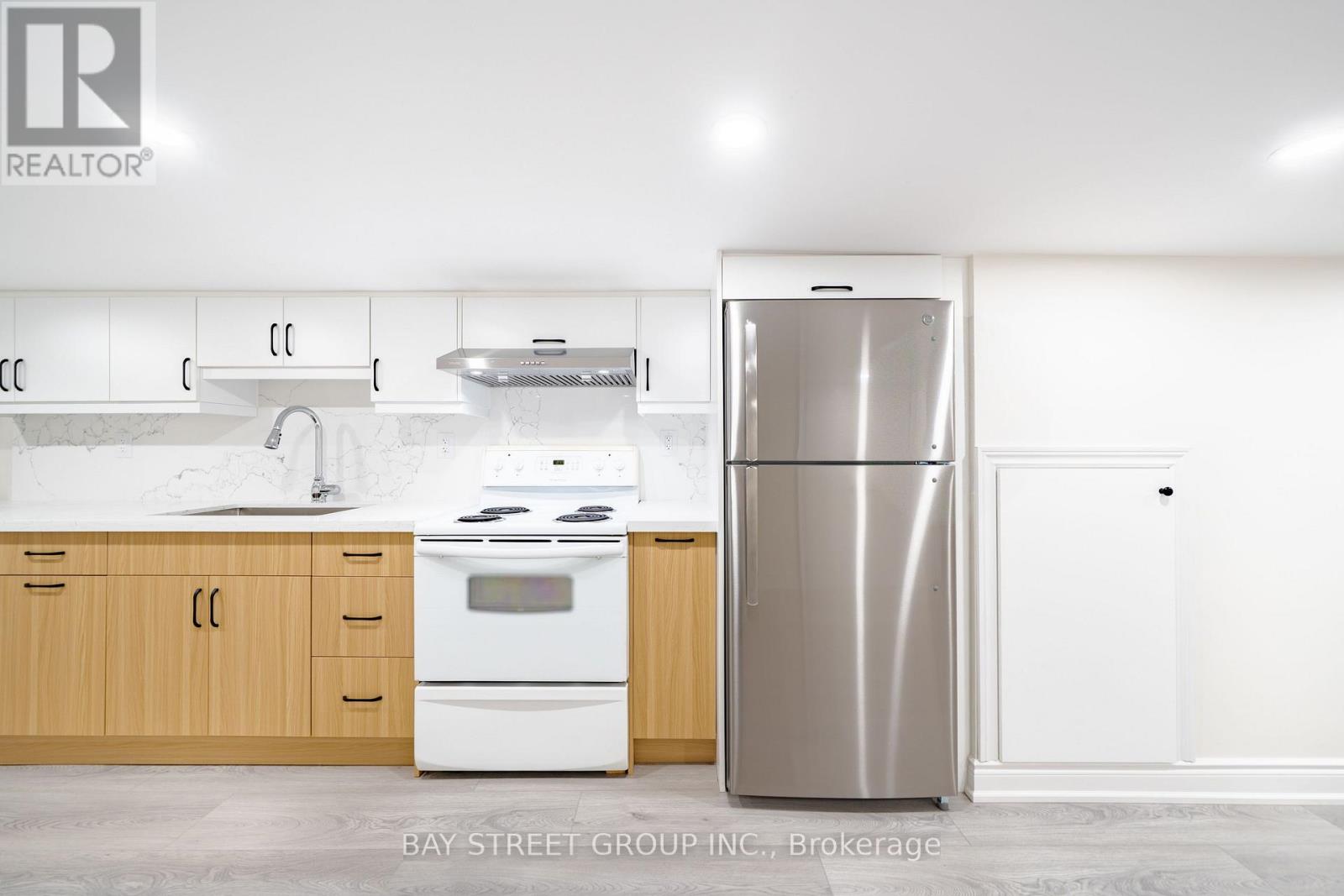 49 EMERSON AVENUE - Image 32