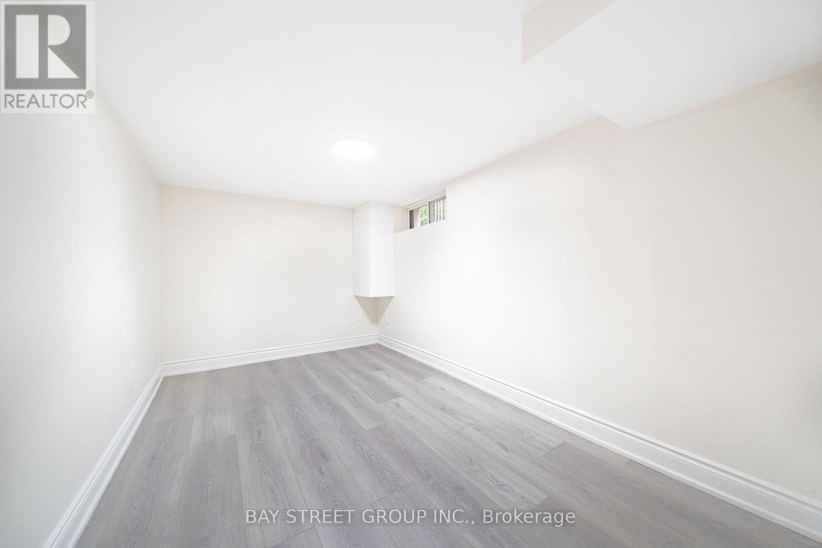49 EMERSON AVENUE - Image 36