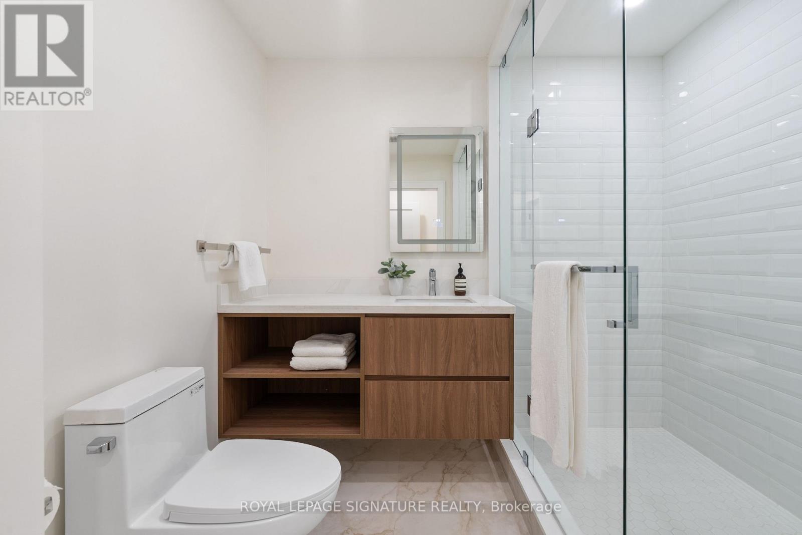 29 BLAKETON ROAD - Image 32