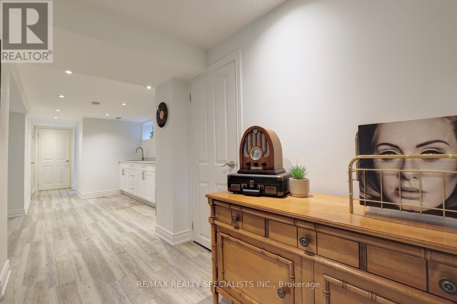 1589 CREDITON PARKWAY - Image 28