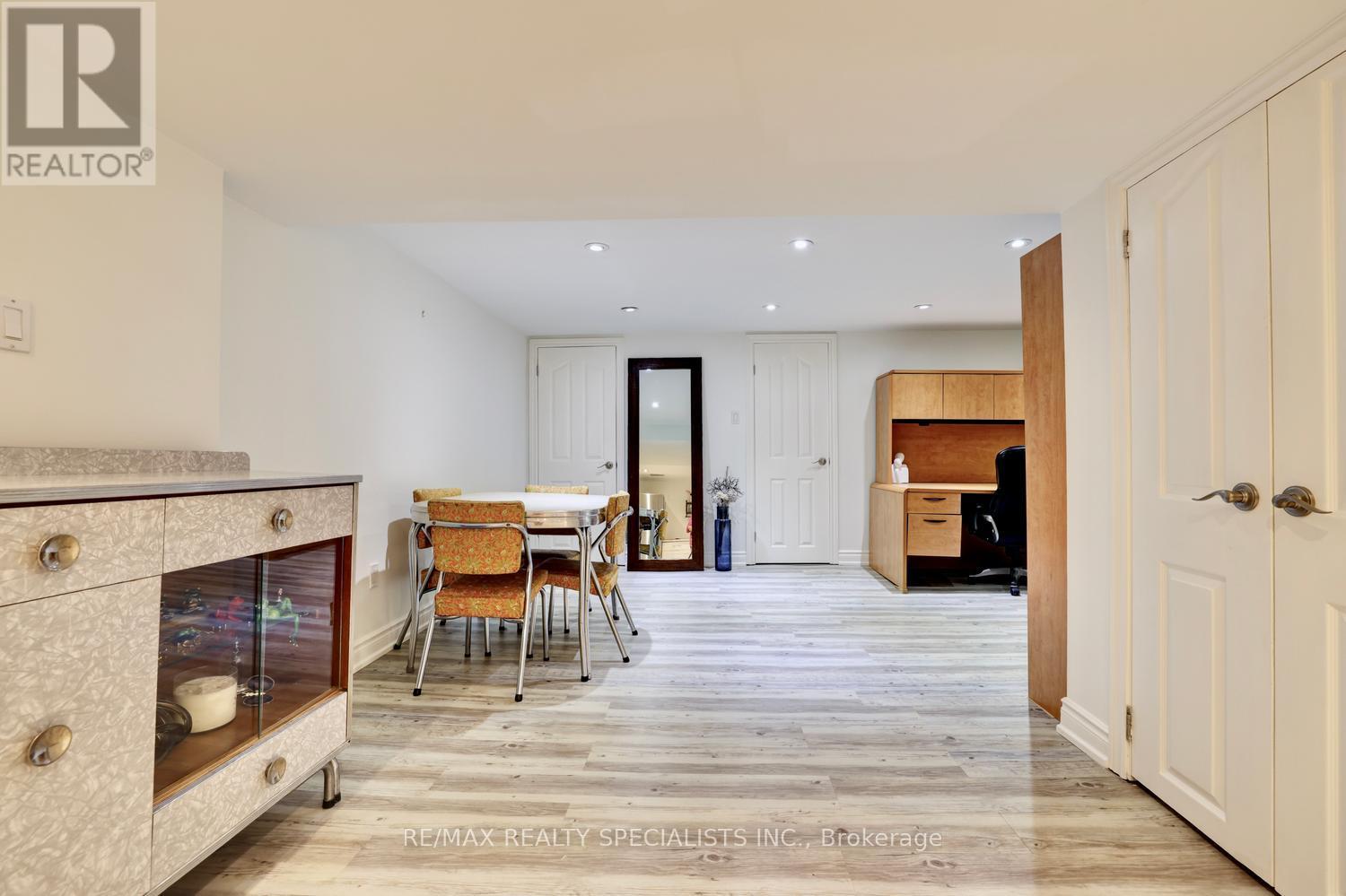 1589 CREDITON PARKWAY - Image 30