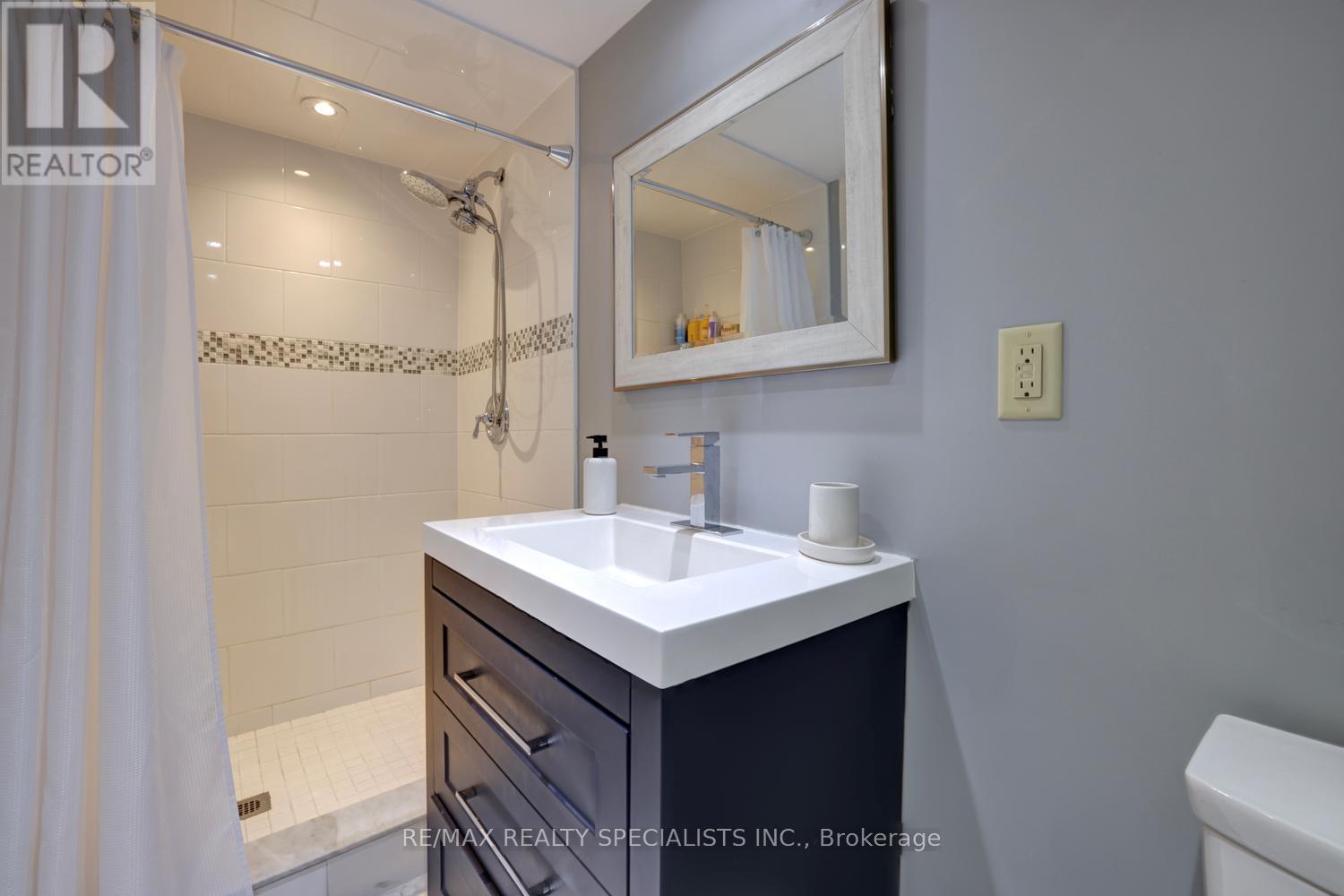 1589 CREDITON PARKWAY - Image 35