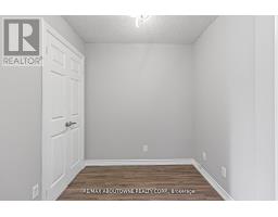 401 - 310 Burnhamthorpe Road W, Mississauga, ON L5B4P9 Photo 7