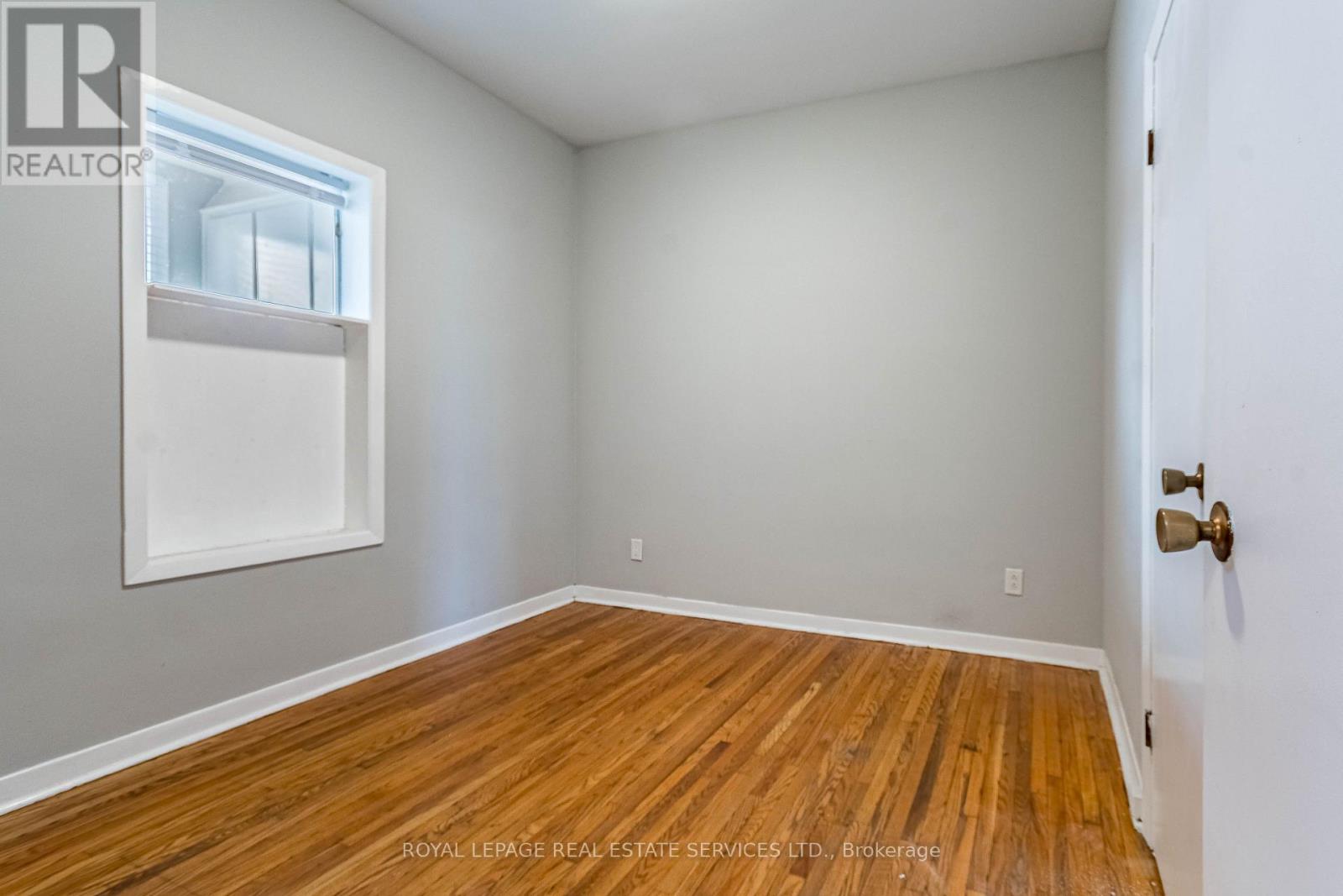 740 LANSDOWNE AVENUE - 13