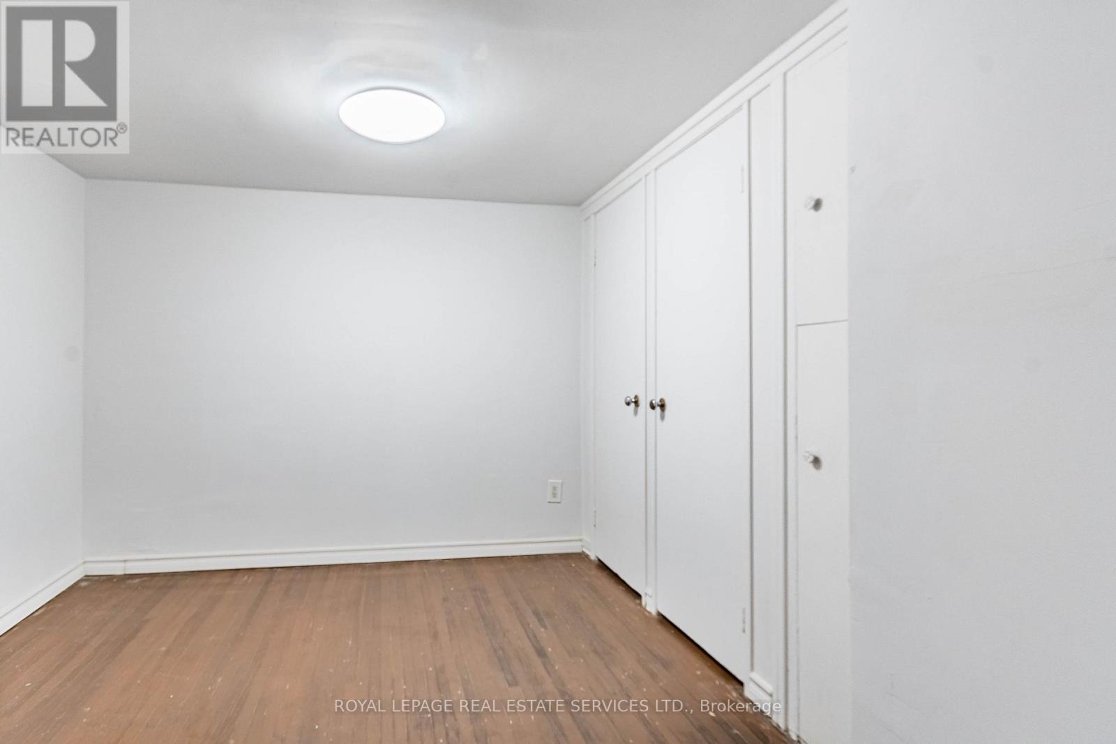740 LANSDOWNE AVENUE - 19