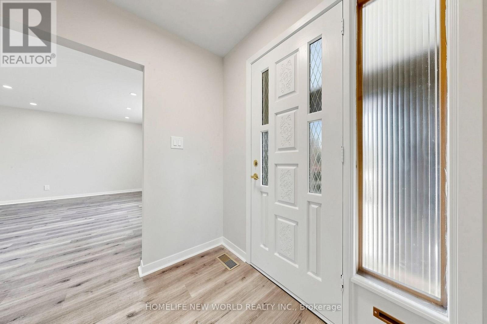 12 GREYFRIAR COURT - 4