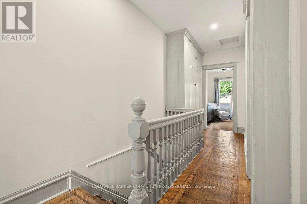 148 DUNDURN STREET N - Image 15