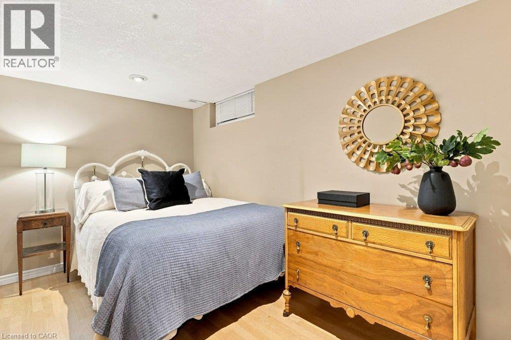 62 PINEDALE Drive - Image 14