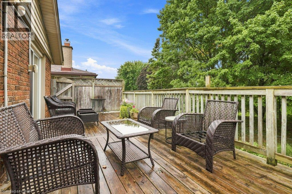 62 PINEDALE Drive - 16
