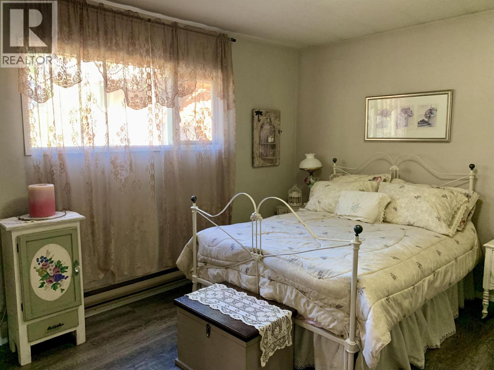 2782 CHIMNEY LAKE ROAD - 24